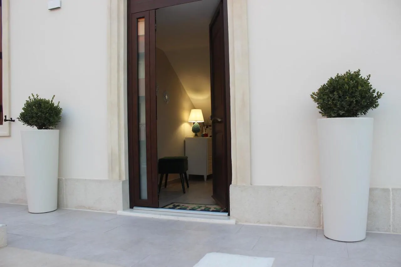 Agapanthus Holiday Home Noto
