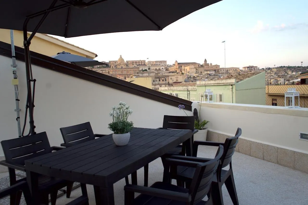 Agapanthus Holiday Home Noto